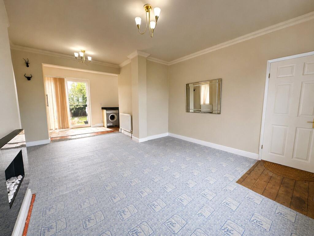 House in Rochdale, Greater Manchester - View 4