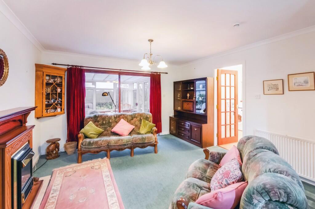 10 Shielinghill Place, Crieff, Perthshire, PH7 photo 3