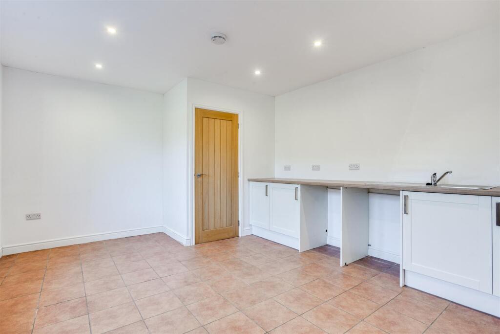 Additional image 10 of Cliff Hollins Lane, Oakenshaw, Bradford