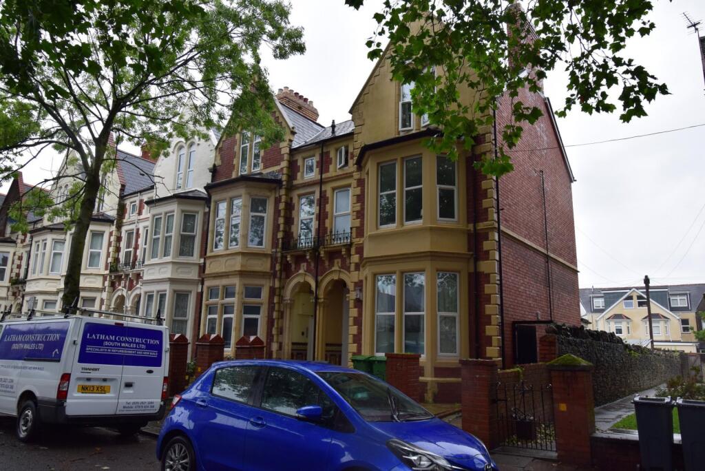 Main image of property: Pen-Y-Lan Road (Flat 3), Cardiff
