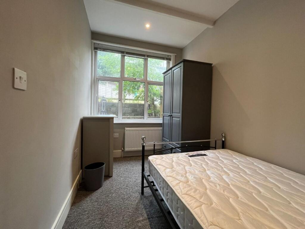 2 bedroom ground floor flat for rent