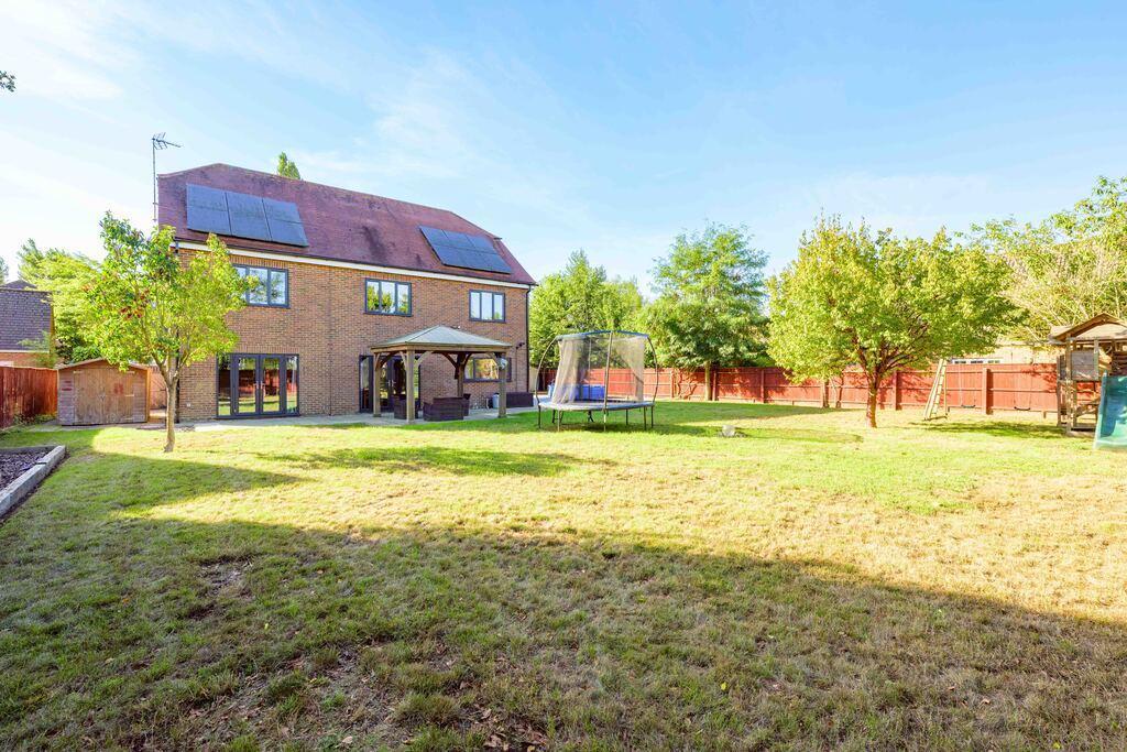 House in Peterborough - View 4