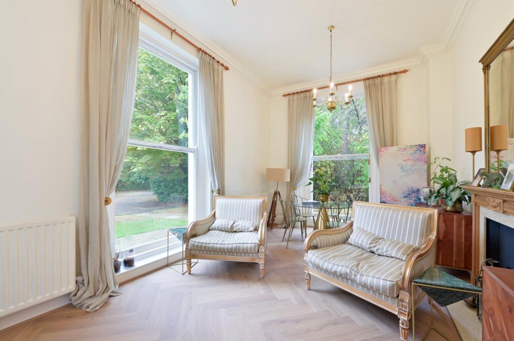 Apartment in Slough - View 2