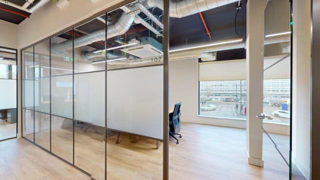 5 Person Office