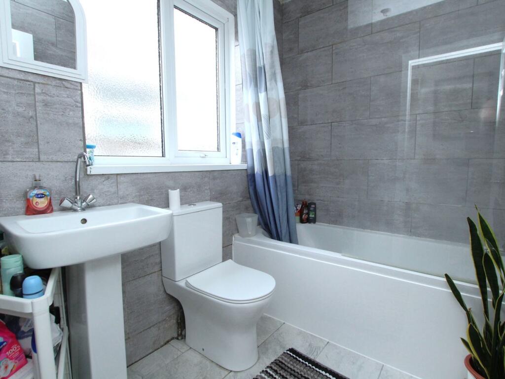 House in Poole - View 6