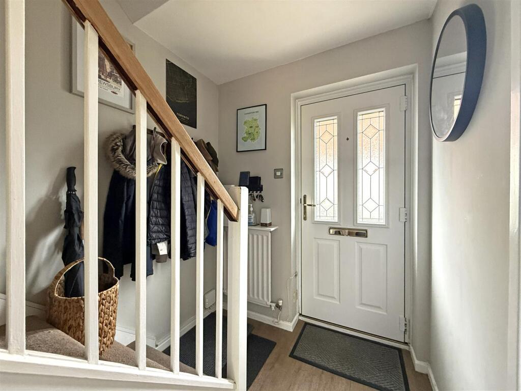House in Shrewsbury, Radbrook - More