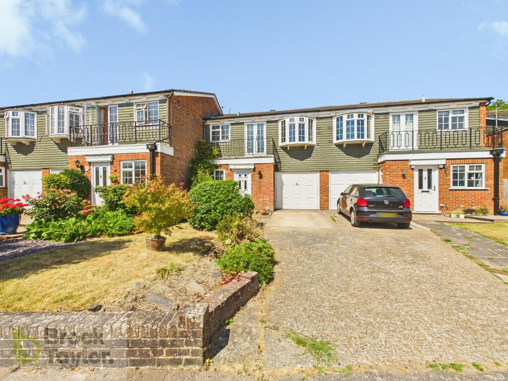 Main image of property: Linden Grove, Lindfield, West Sussex, RH16