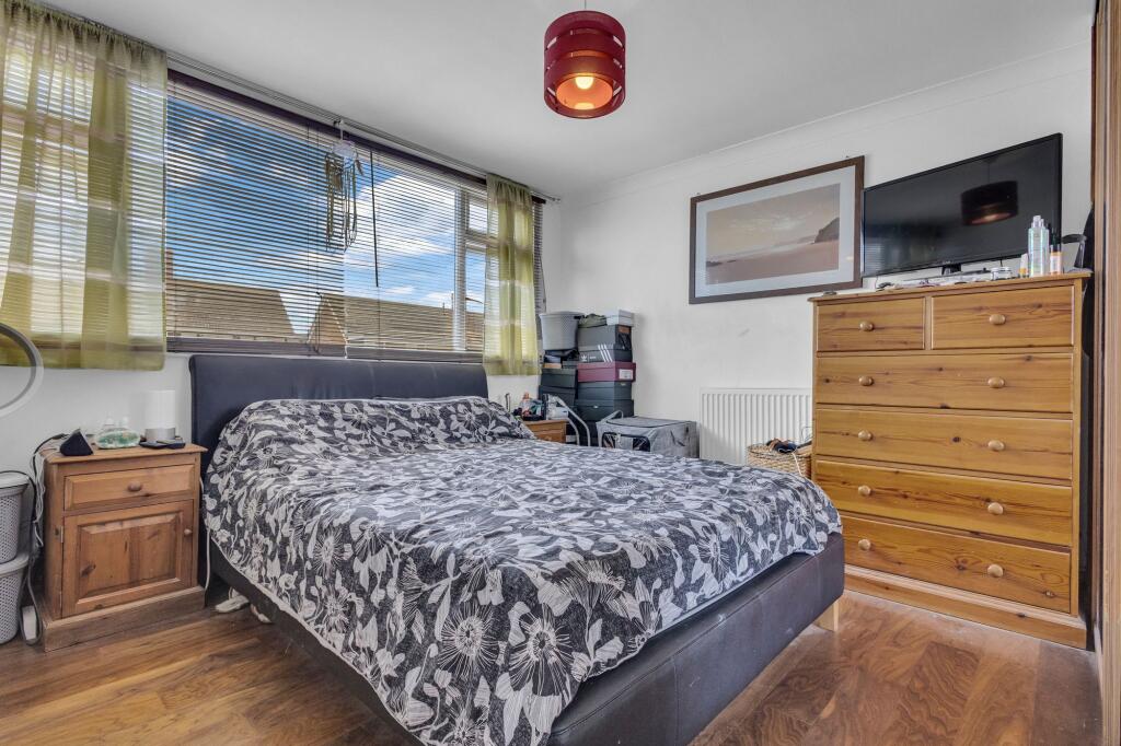 House in Tonbridge - View 5