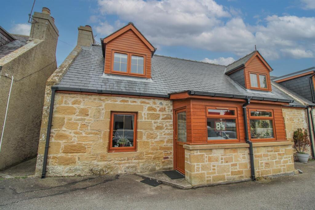 Main image of property: 8a John Street, Balintore, Tain