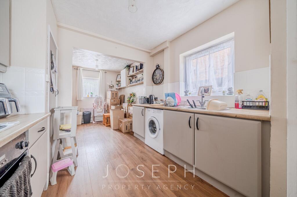 House in Ipswich, Whitton - View 4