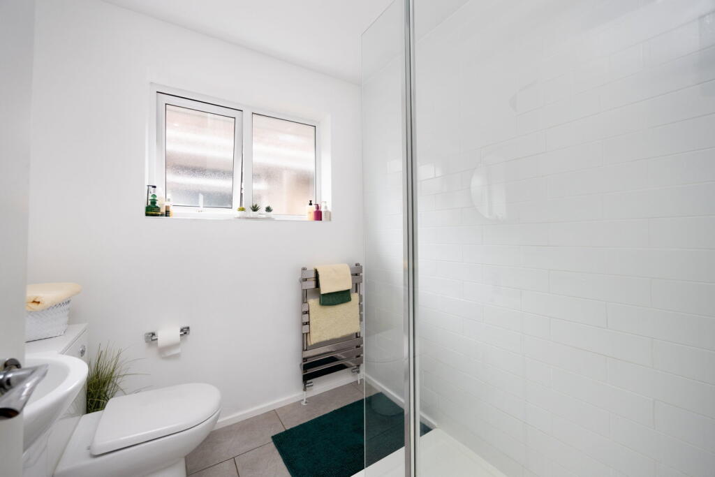 House in Bath - View 5