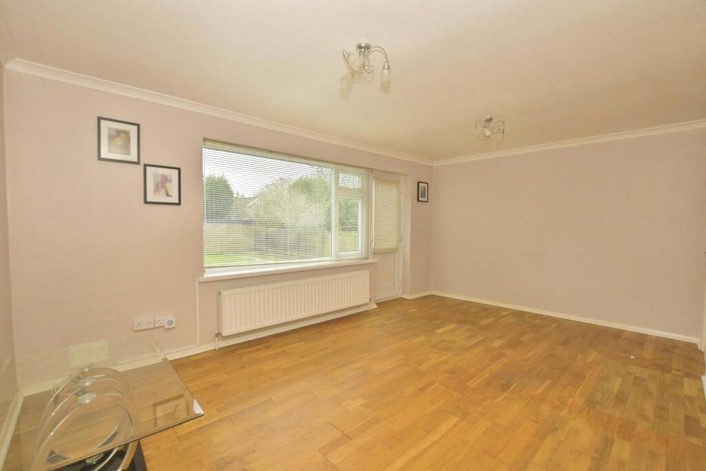 Robin Hood Lane, Lydd, Romney Marsh, Kent, TN29 photo 3