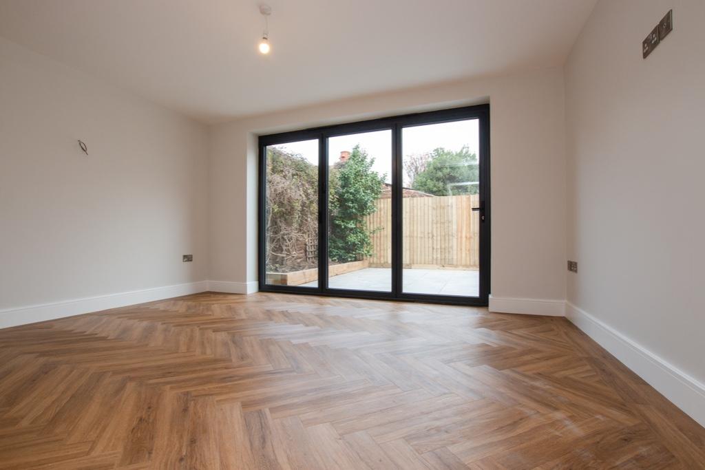 Main image of property: Hoscote Park, CH48