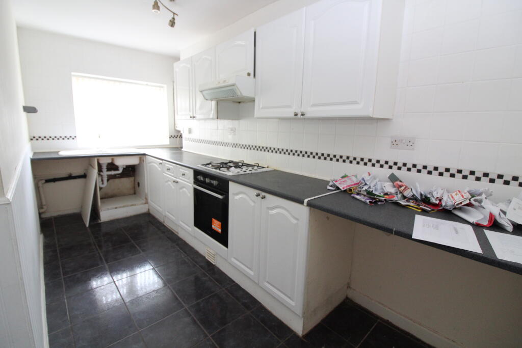 22 Rainbow Drive, Melling, Liverpool, Merseyside L31 1BZ photo 4