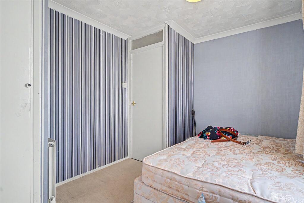 House in Swindon - View 5