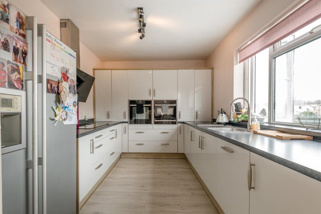 House in Newport, Eveswell, Beechwood - View 5
