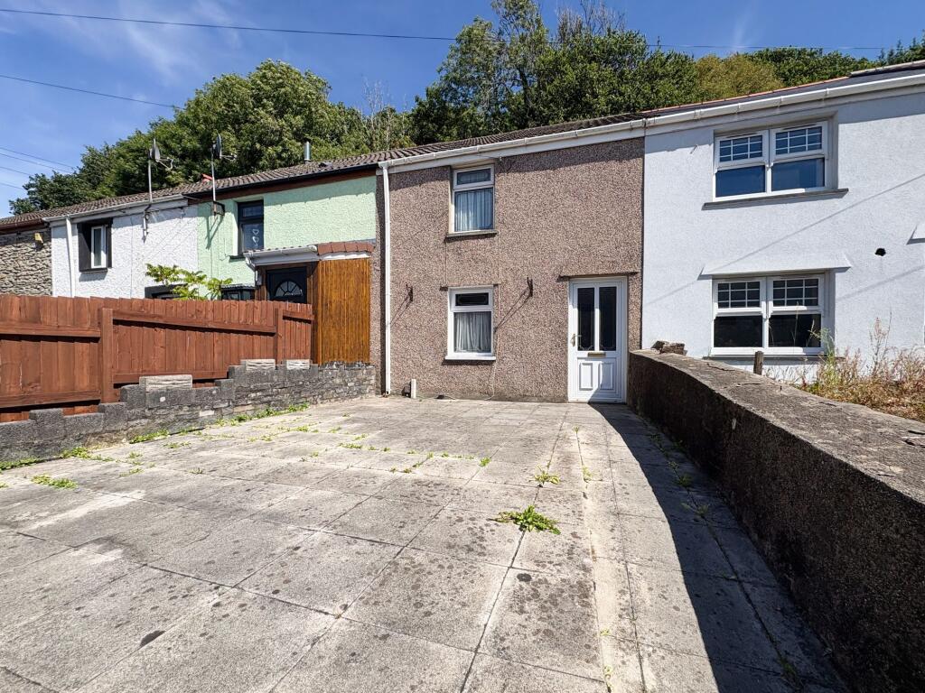 Main image of property: Neath Road, Briton Ferry, SA11