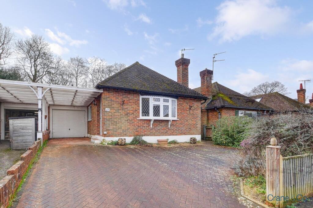 2-bed detached on Harebeating Crescent, Hailsham, BN27, £270,000