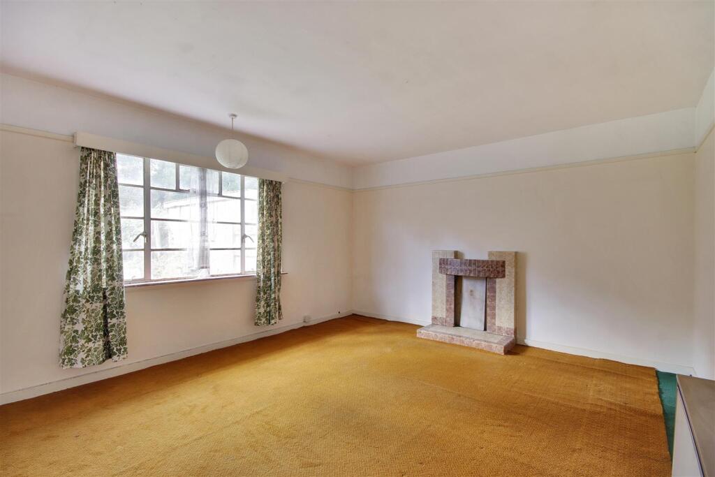 House in Tonbridge - View 4