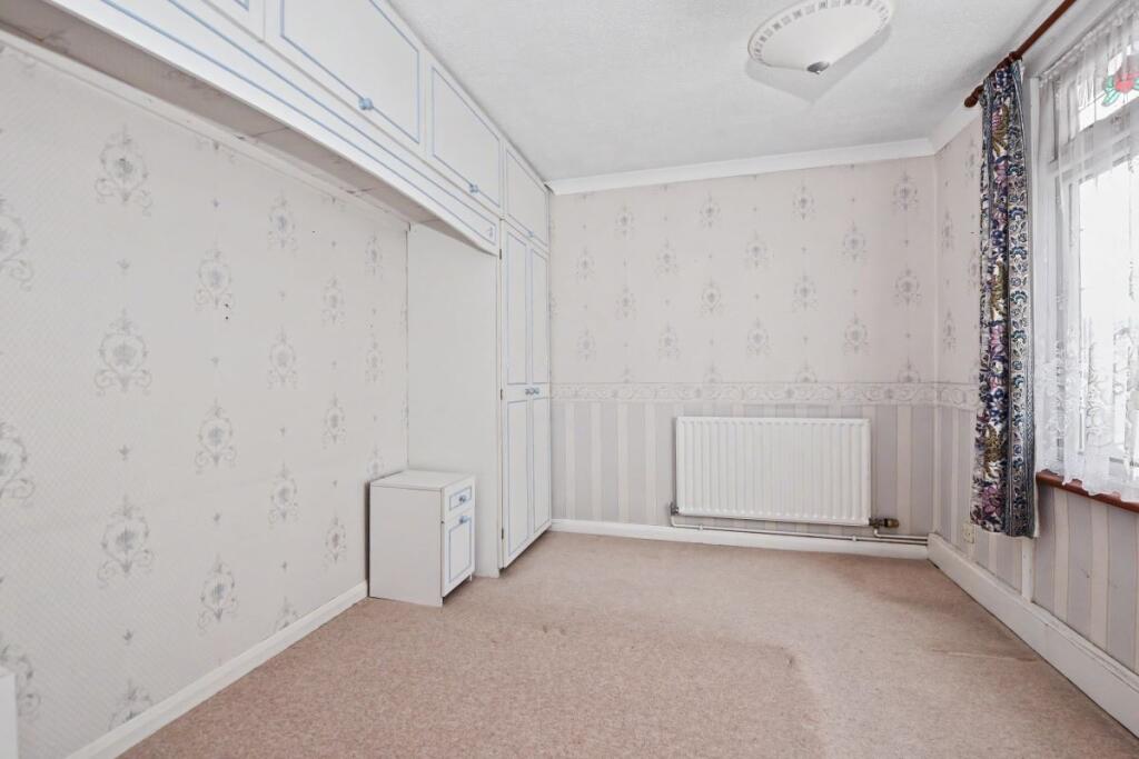 House in Southend-on-Sea - View 5