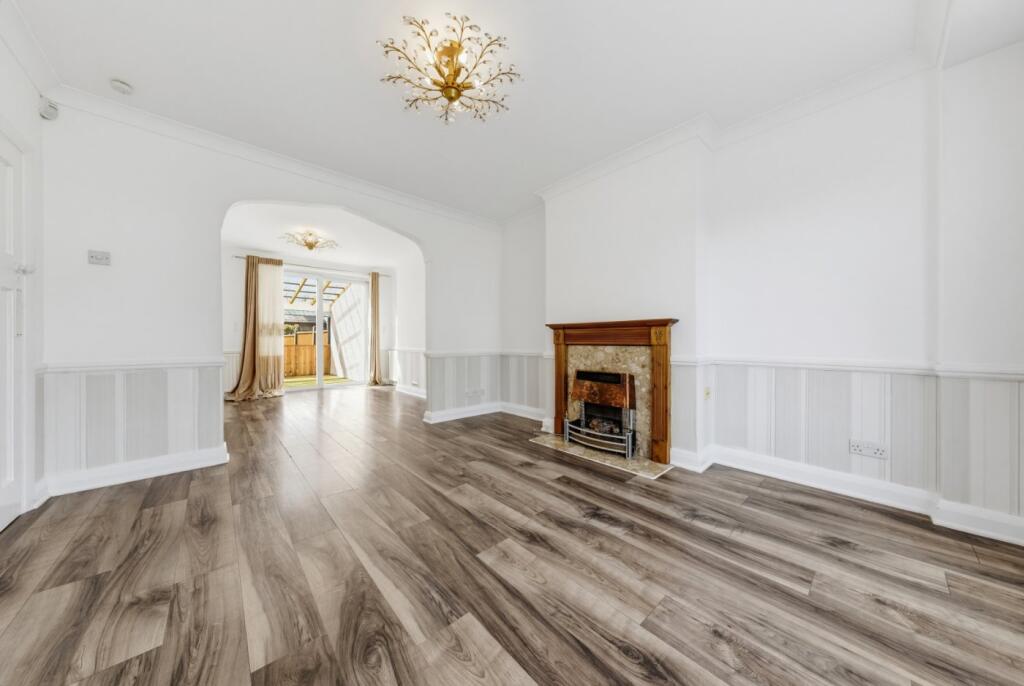 House in London, London Borough of Bromley - View 2