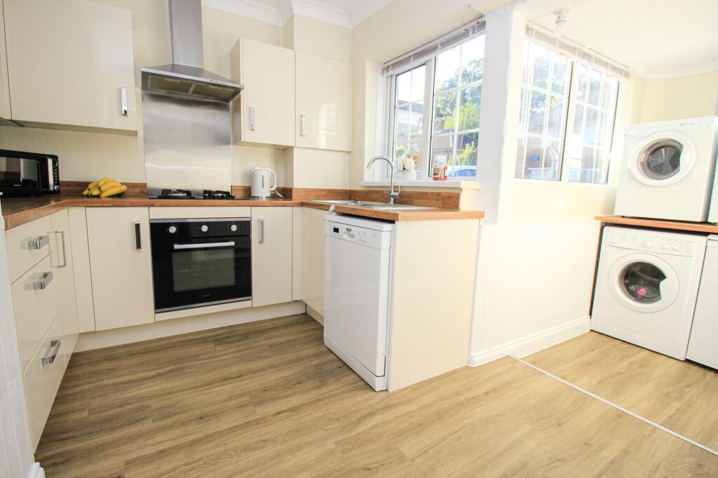 2-bed terraced on Melchet Road, Harefield, SO18, £250,000