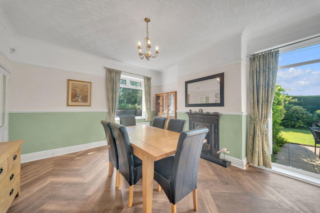 Bolton Road, Anderton, Lancashire, PR6 - View 4