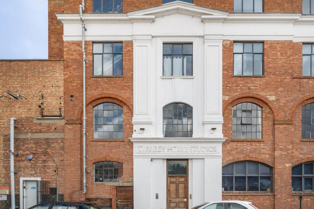 Main image of property: Stanley Gardens, London, W3