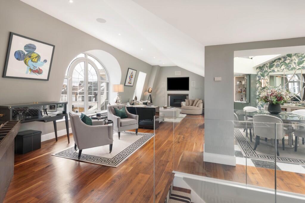 Main image of property: Carlyle Court, Chelsea Harbour, London, SW10
