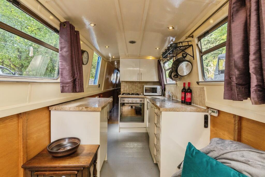 House in Monkton Combe, Bath and North East Somerset - More