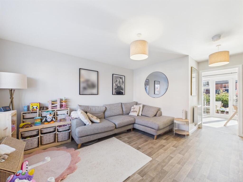 House in Tewkesbury, Churchdown - View 2
