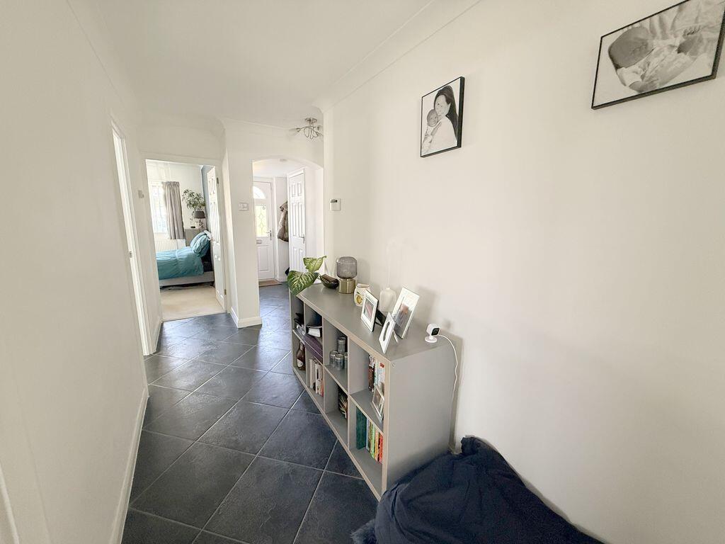 Additional image 12 of Oaklands Avenue, Brookmans Park, AL9