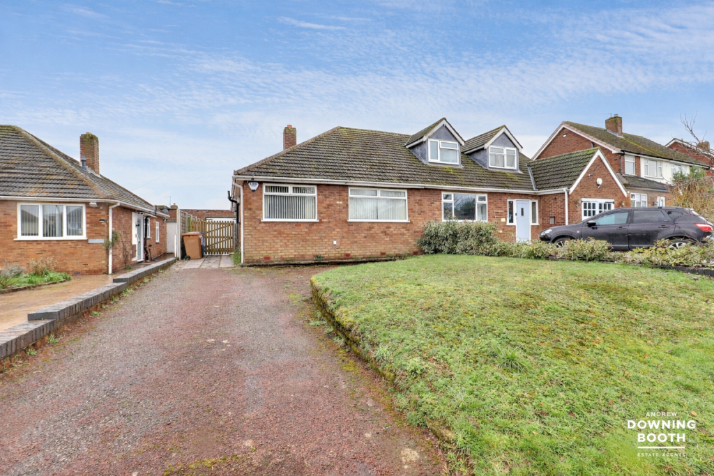 Main image of property: Main Street, Stonnall, Walsall, WS9 9EB - No Upward Chain