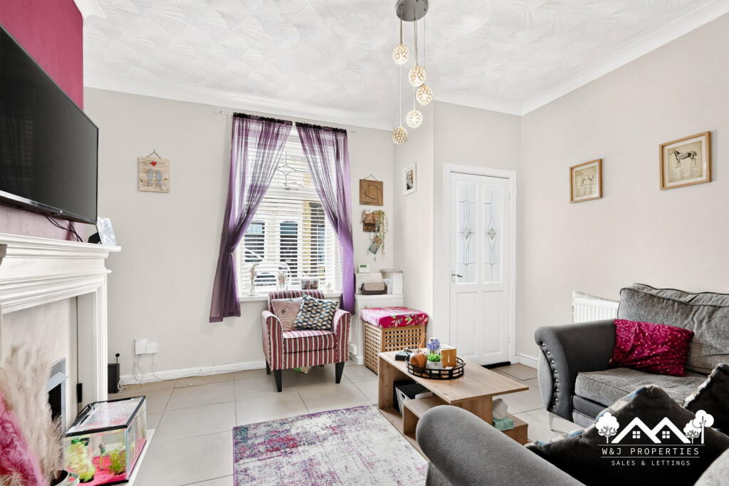 House in Hyndburn, Lancashire - View 4