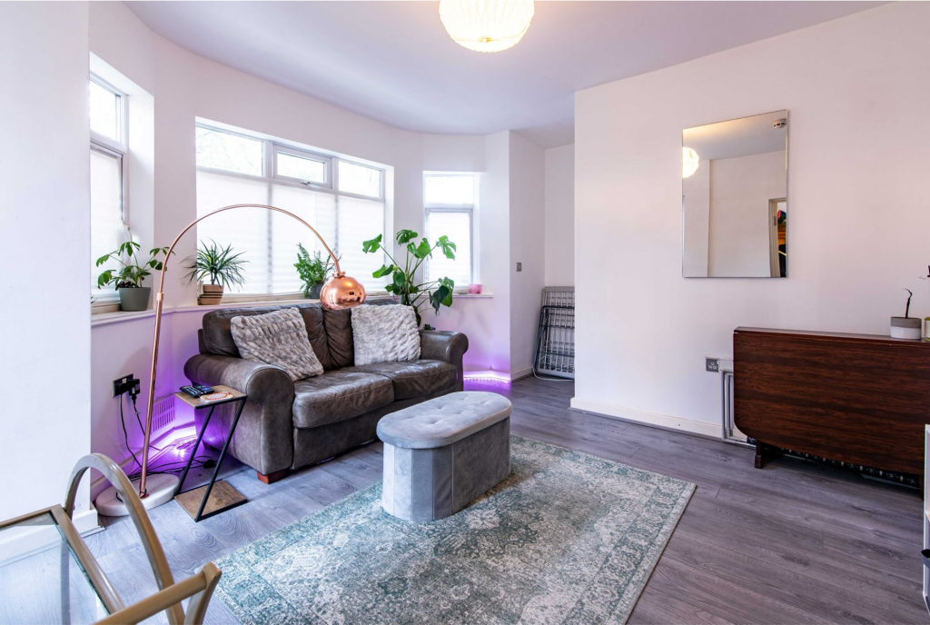 Main image of property: Villa Road, Nottingham, NG3