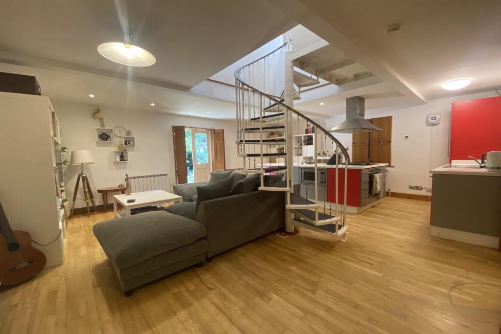 House in Warrington - View 3