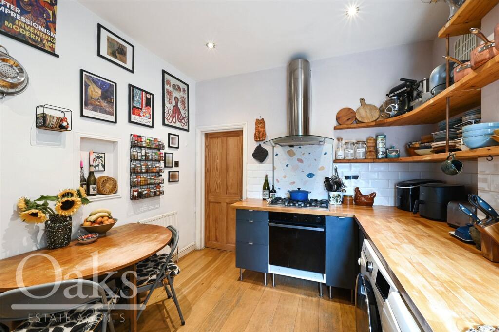 Apartment in London - View 4