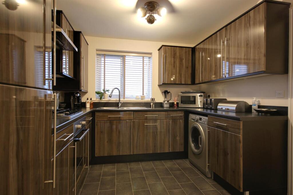 House in Hull, Kingswood - View 5