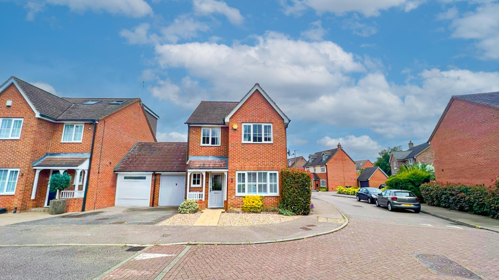 Main image of property: Harmonds Wood Close, Broxbourne