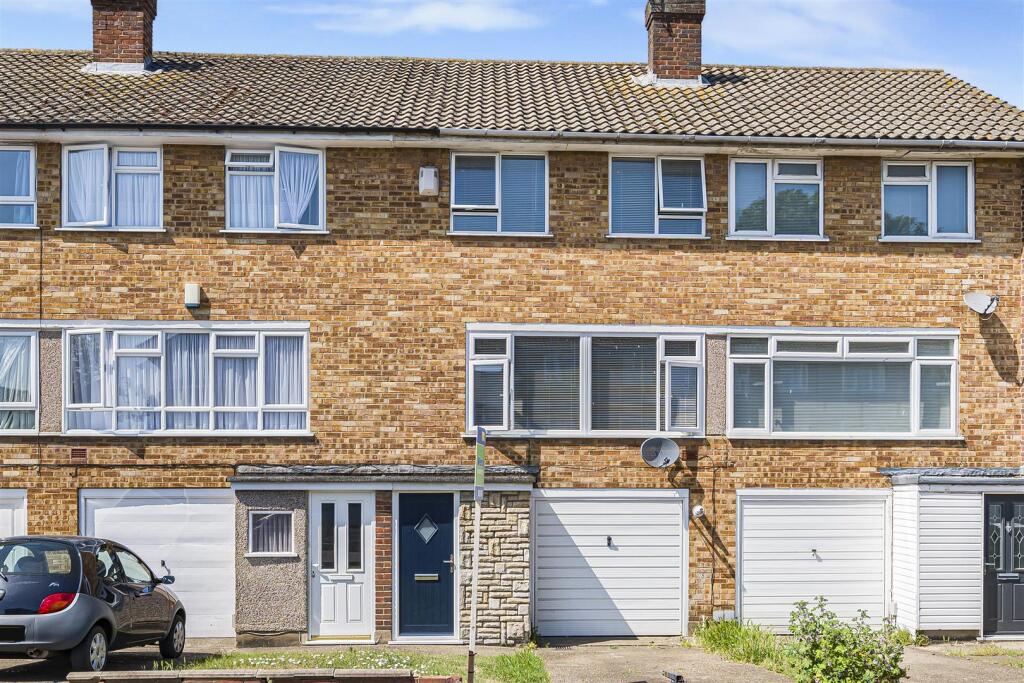 Main image of property: Bexley Lane, Crayford, DA1 4DD