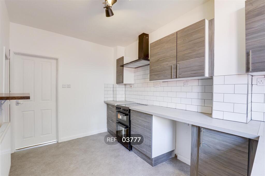 House in Nottingham, Old Basford - View 3