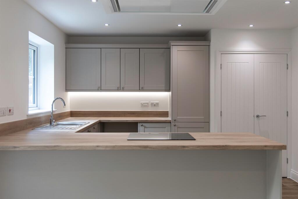House in Uttlesford, Great Hallingbury - View 5
