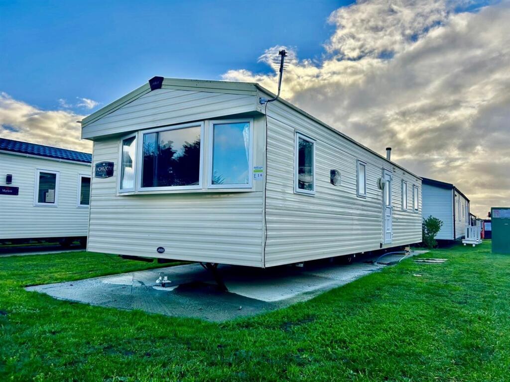 Main image of property: Abi Horizon, Tingdene, NR32