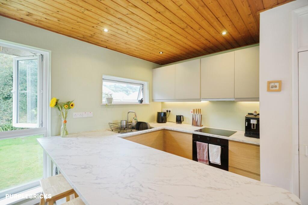 Main image of property: Ffordd Hebog, Y Felinheli, LL56