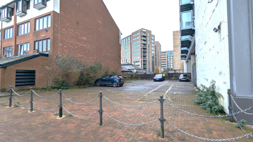 Main image of property: 4 Clippers Quay, Salford, Lancashire, M50