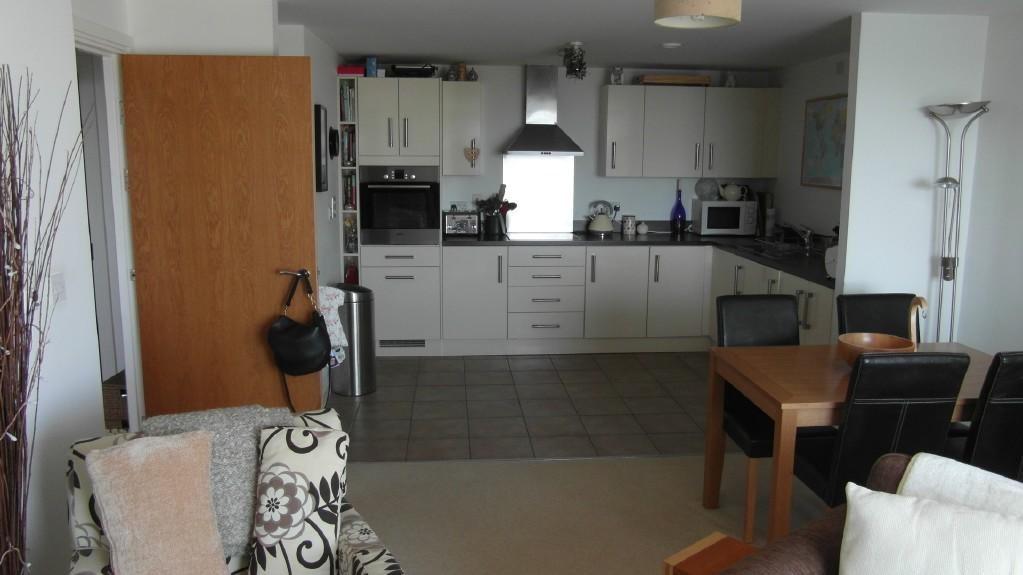 Apartment in Cardiff - More