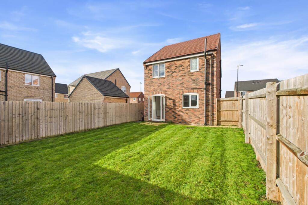 Stokes Close, Crowland, Peterborough, Lincolnshire, PE6 photo 4