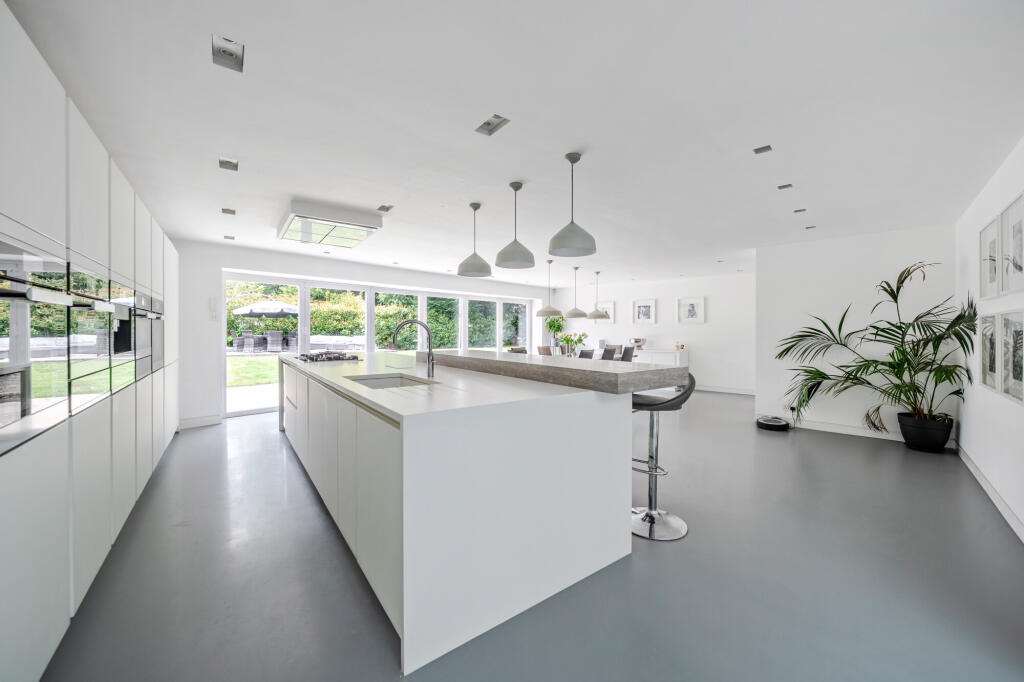 House in Stevenage - View 5