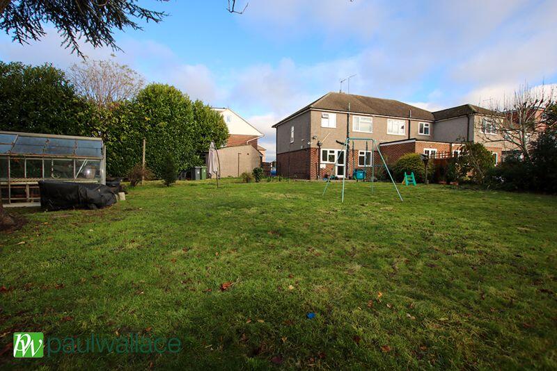 Bewley Close, Cheshunt photo 2