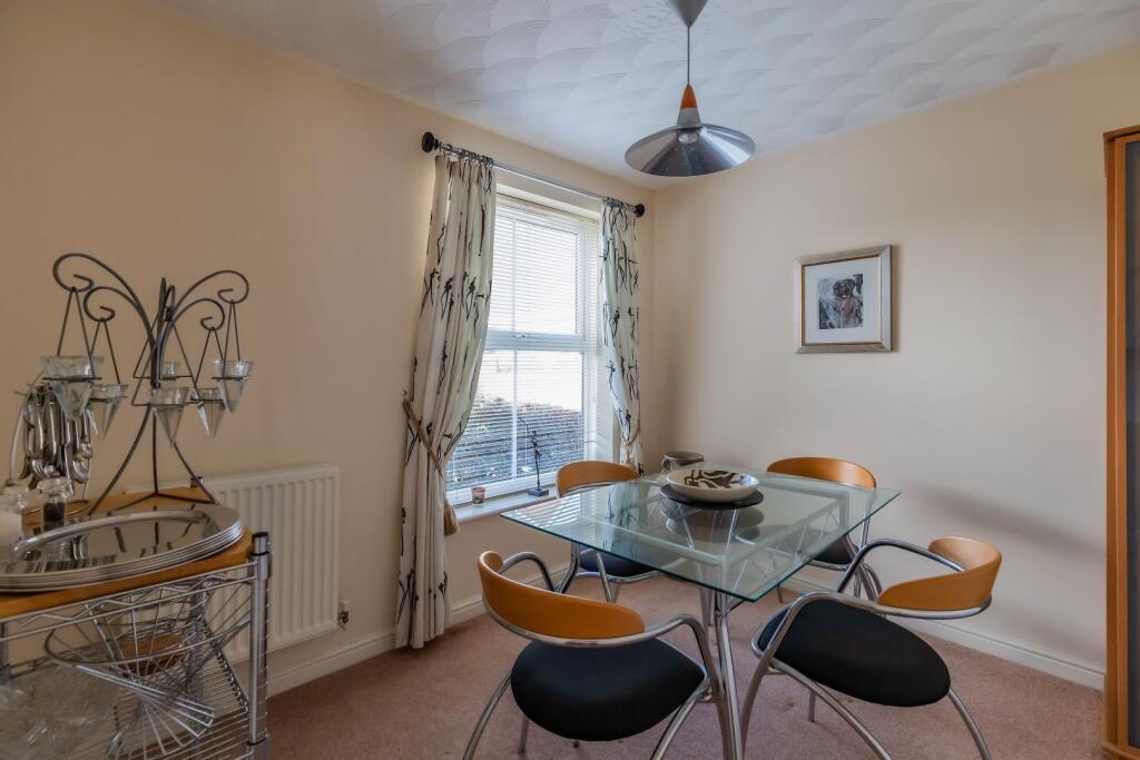 House in Barry, Gibbonsdown - View 5